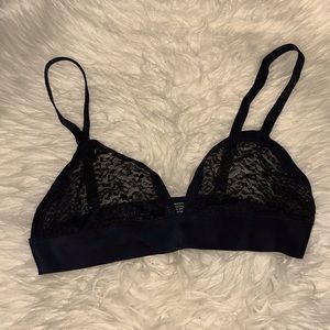 Victoria’s Secret bralette size L